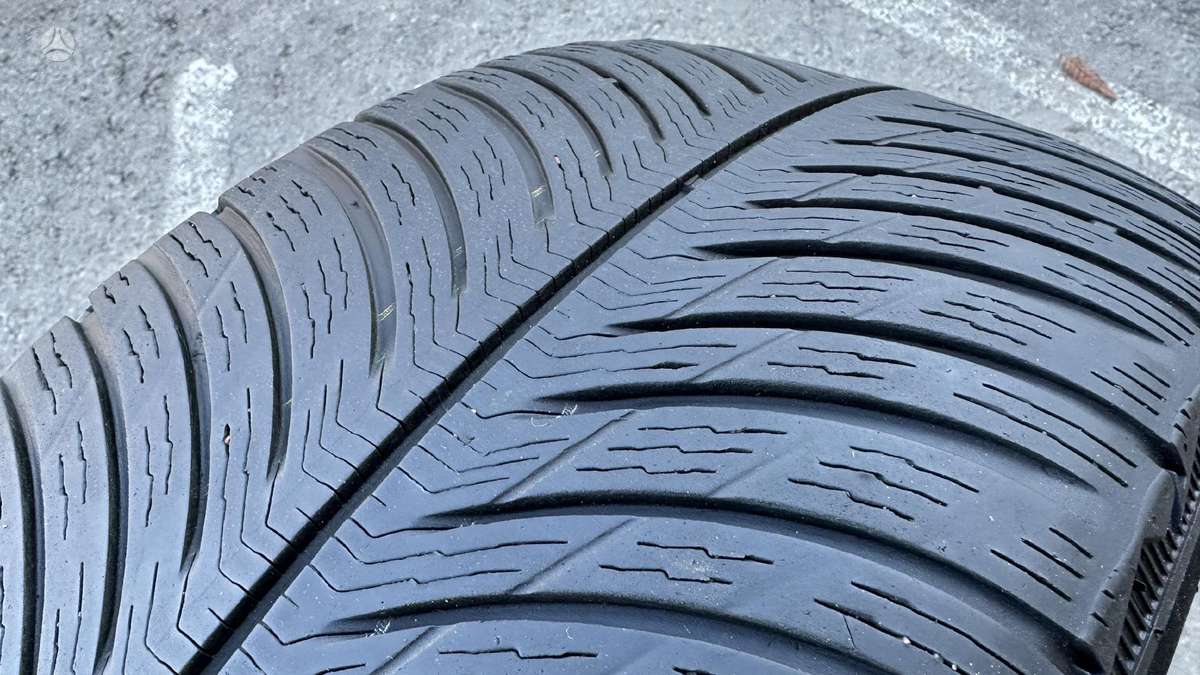 Michelin Pilot ALPIN 5, winter 245/45 R19