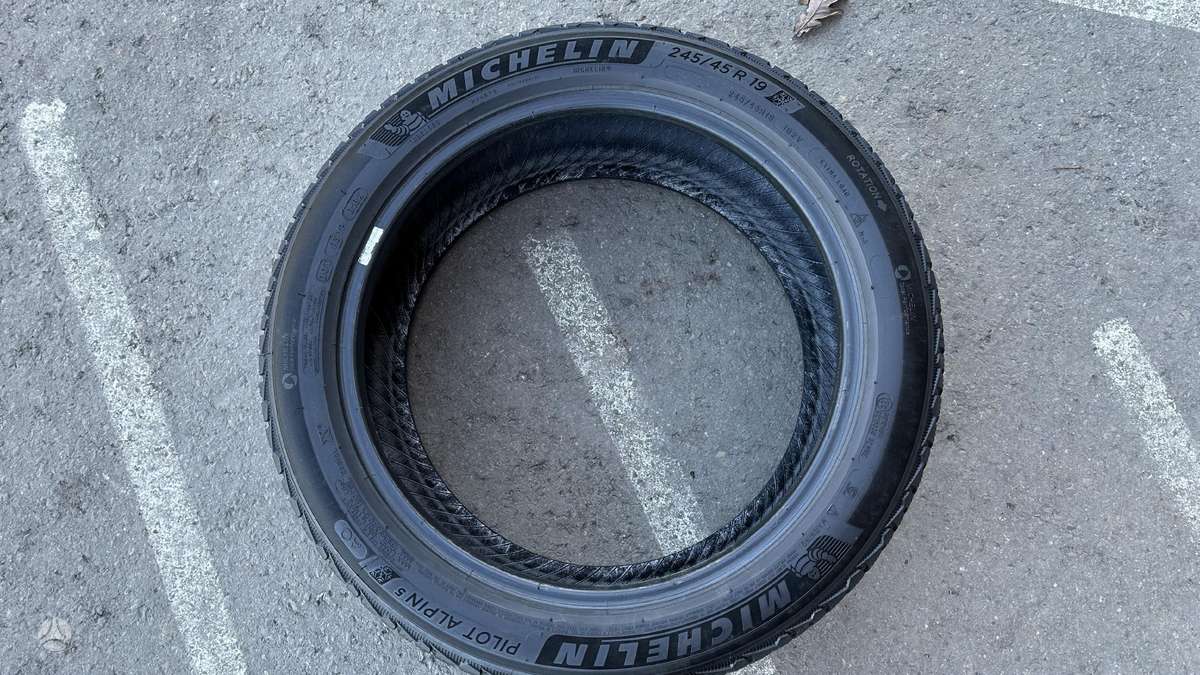 Michelin Pilot ALPIN 5, winter 245/45 R19