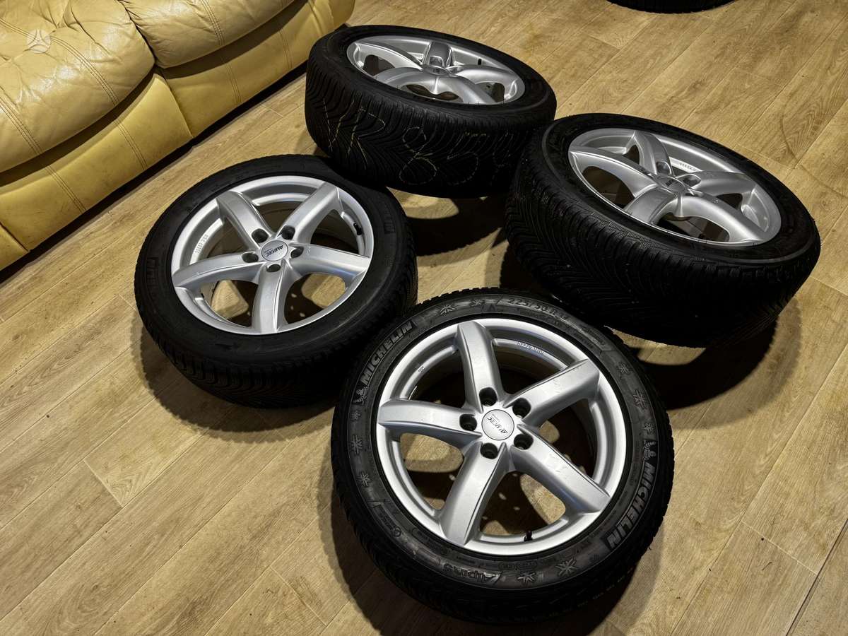 Audi A4 su žiem. padangomis, легкосплавные , R17
