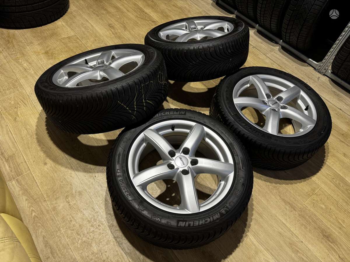 Audi A4 su žiem. padangomis, легкосплавные , R17