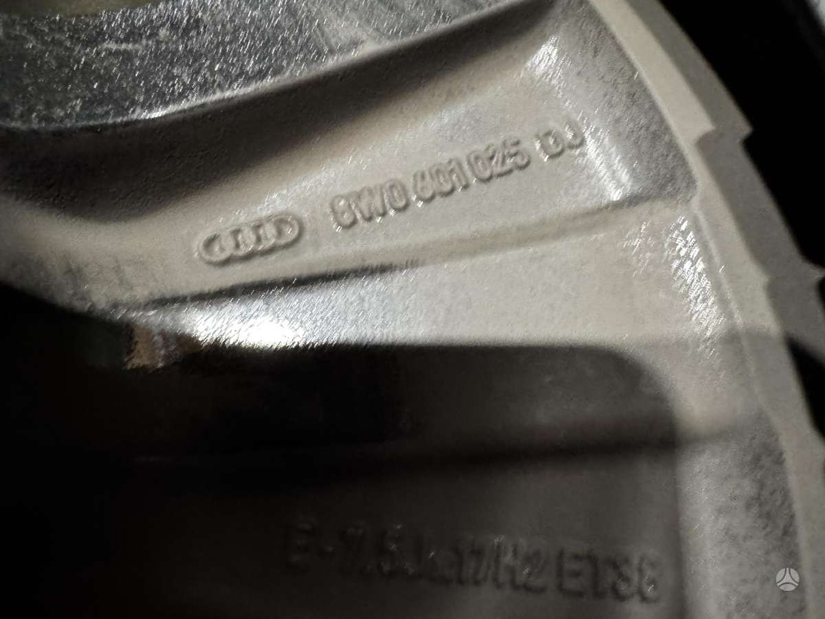 Audi A4 B9 su padangomis, light alloy, R17
