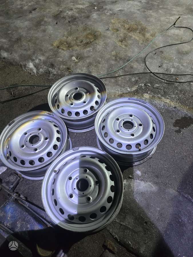 Ford Transit, tērauda apzīmogoti, R16