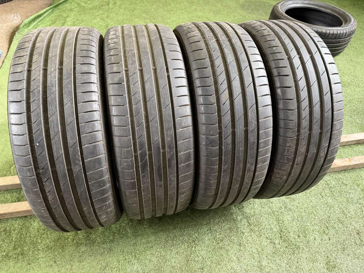 Kumho 7/8mm, vasarinės 225/45 R19