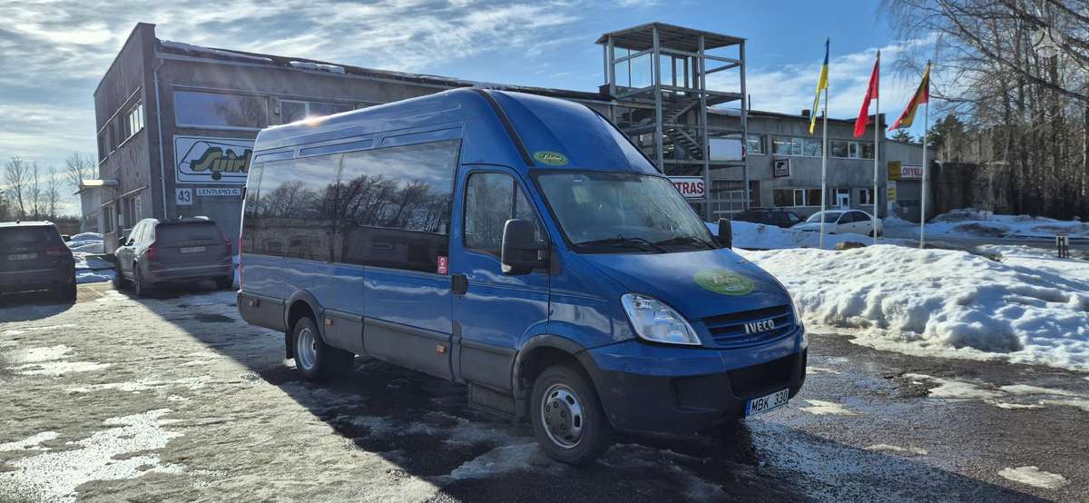 Iveco Daily, passenger minibus