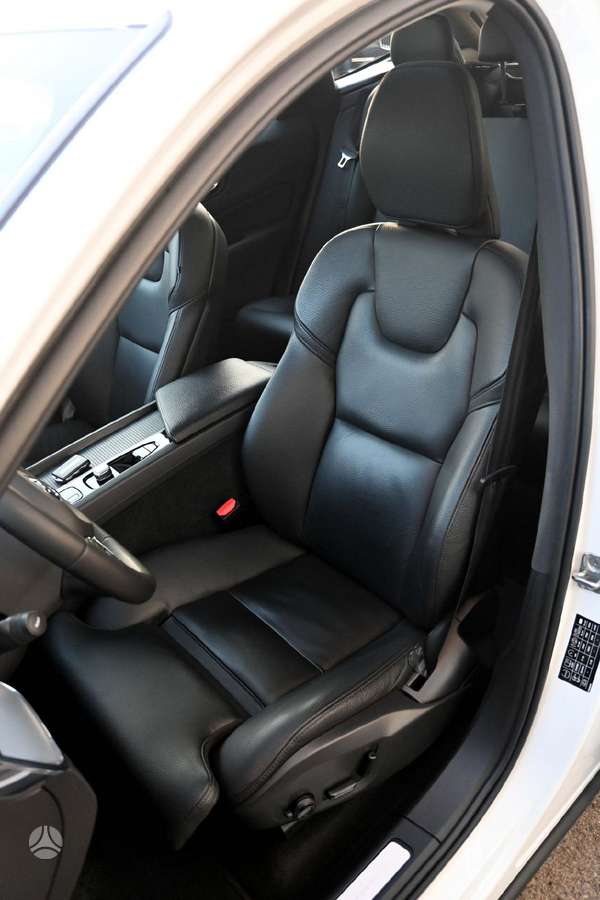 Volvo XC60 - 9