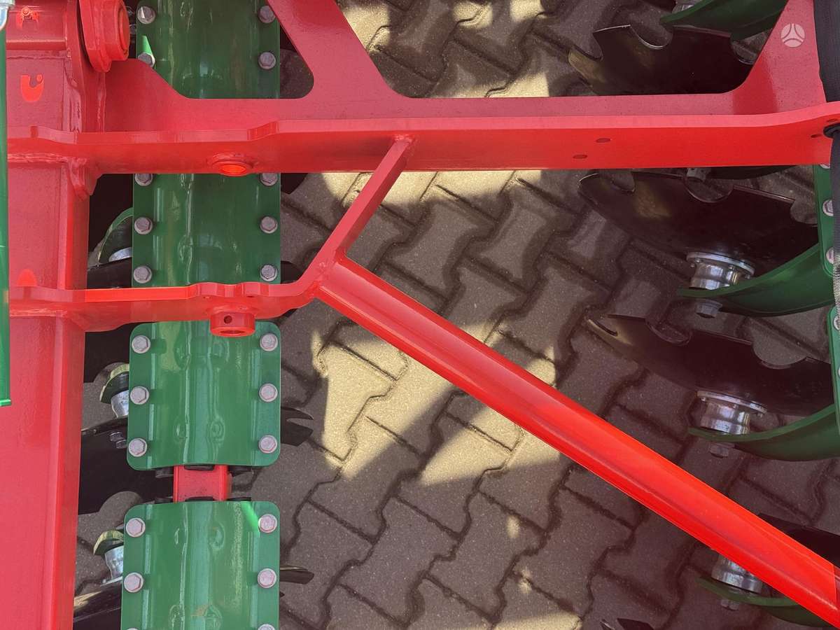AGRO-MASZ FOX50, скребки, скрубберы