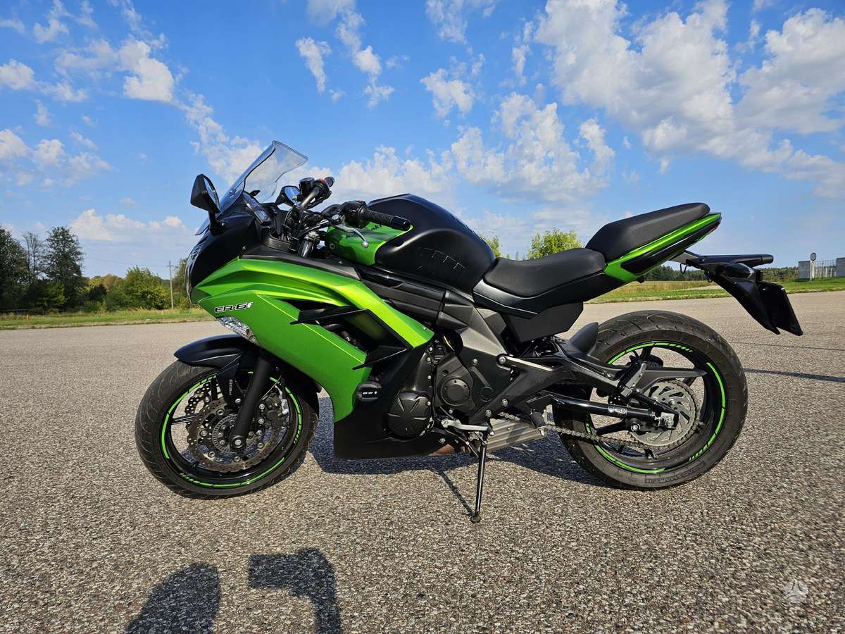 Kawasaki ER 649cc, street / classic