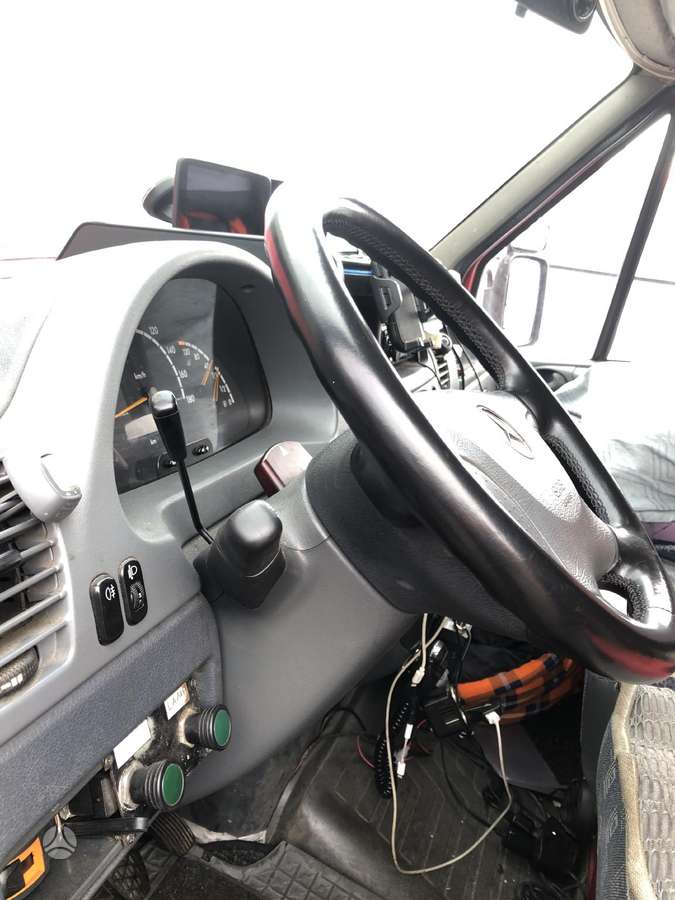 Mercedes-Benz 416, auto vedēji