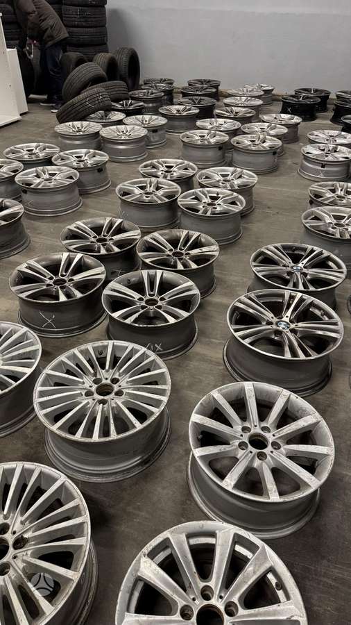 BMW, lengvojo lydinio, R17