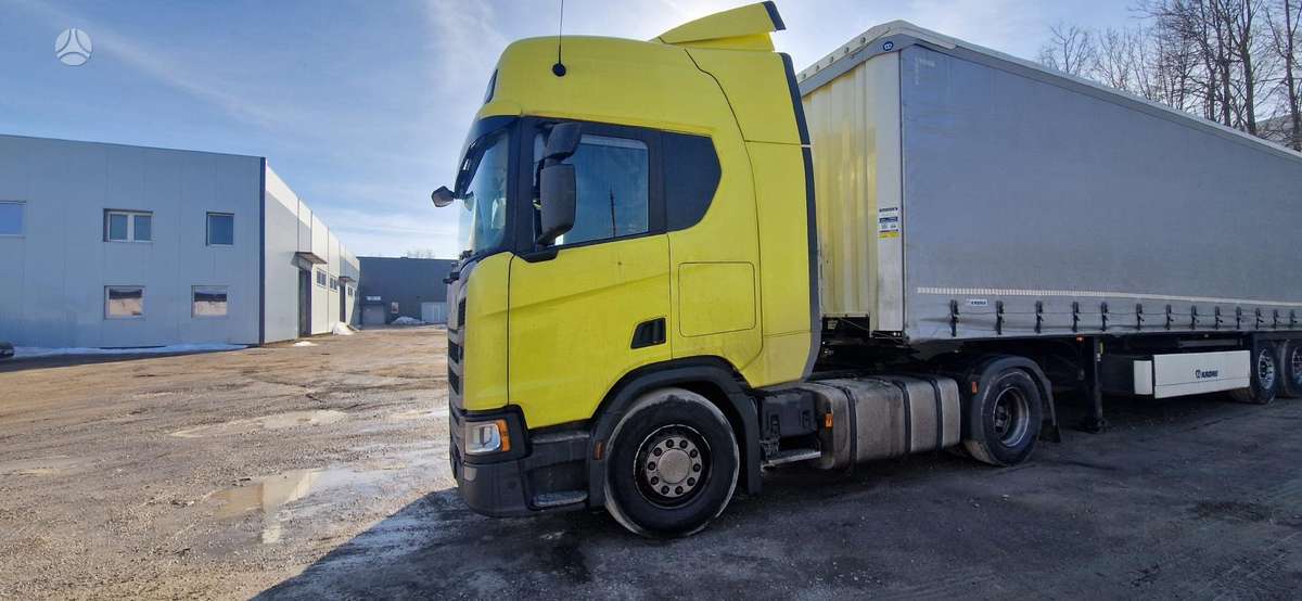 Scania R 450, double sleeper