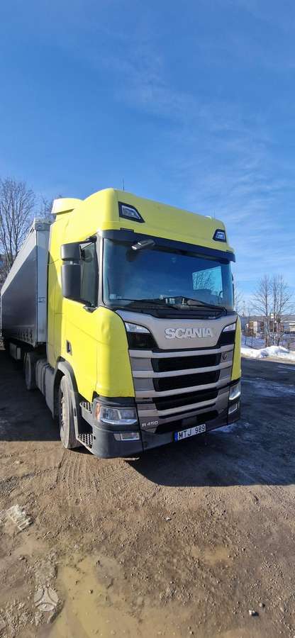 Scania R 450, double sleeper