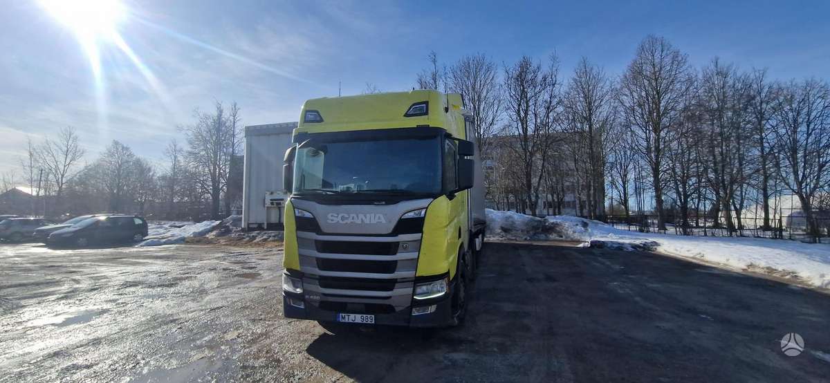 Scania R 450, double sleeper