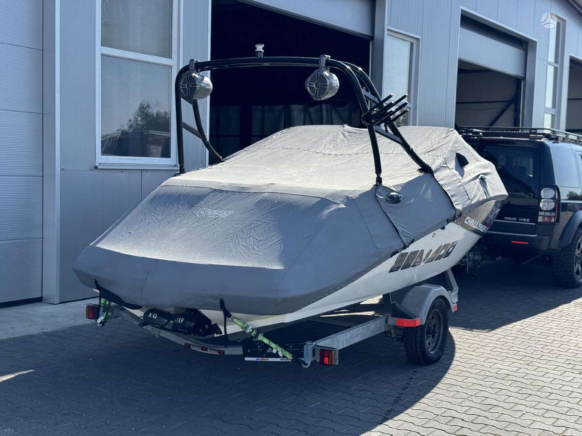 Sea doo Challenger 180, yachts / cruisers