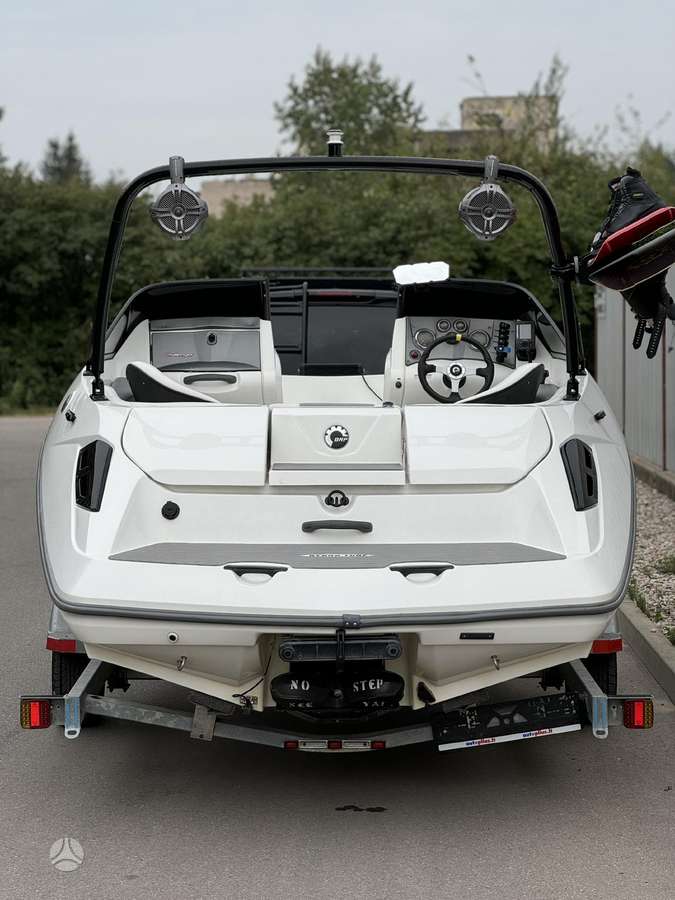 Sea doo Challenger 180, yachts / cruisers