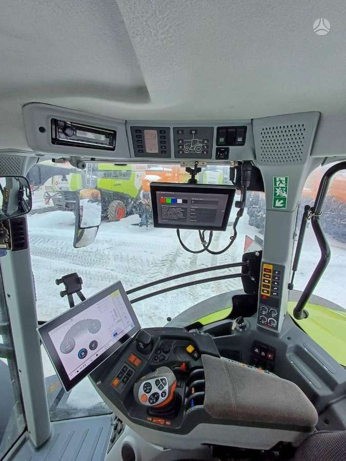 Claas Axion 850, traktoriai