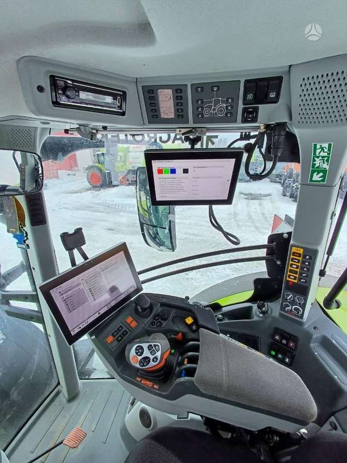 Claas Axion 850, тракторы