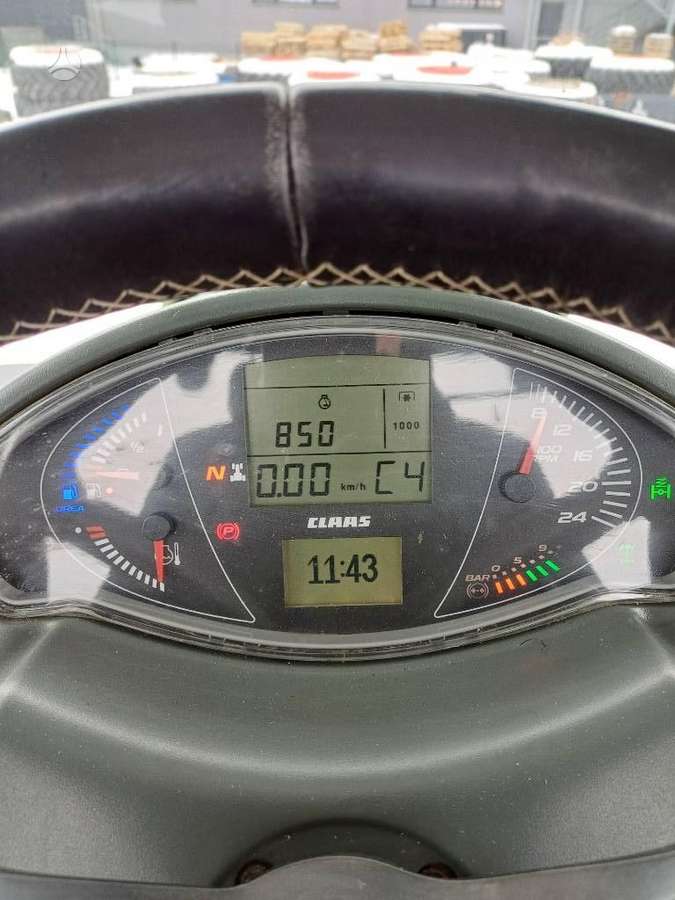 Claas Axion 850, тракторы