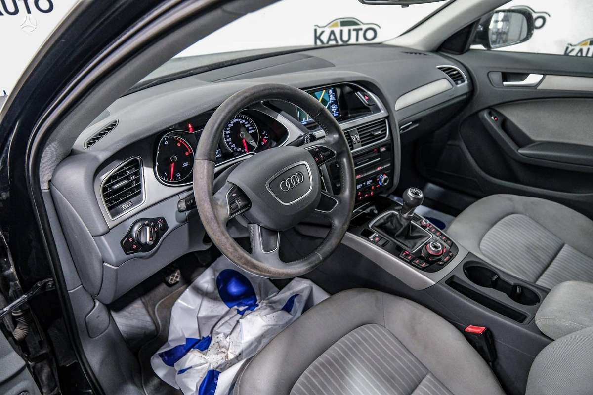 Audi A4, 2.0 l., Универсал