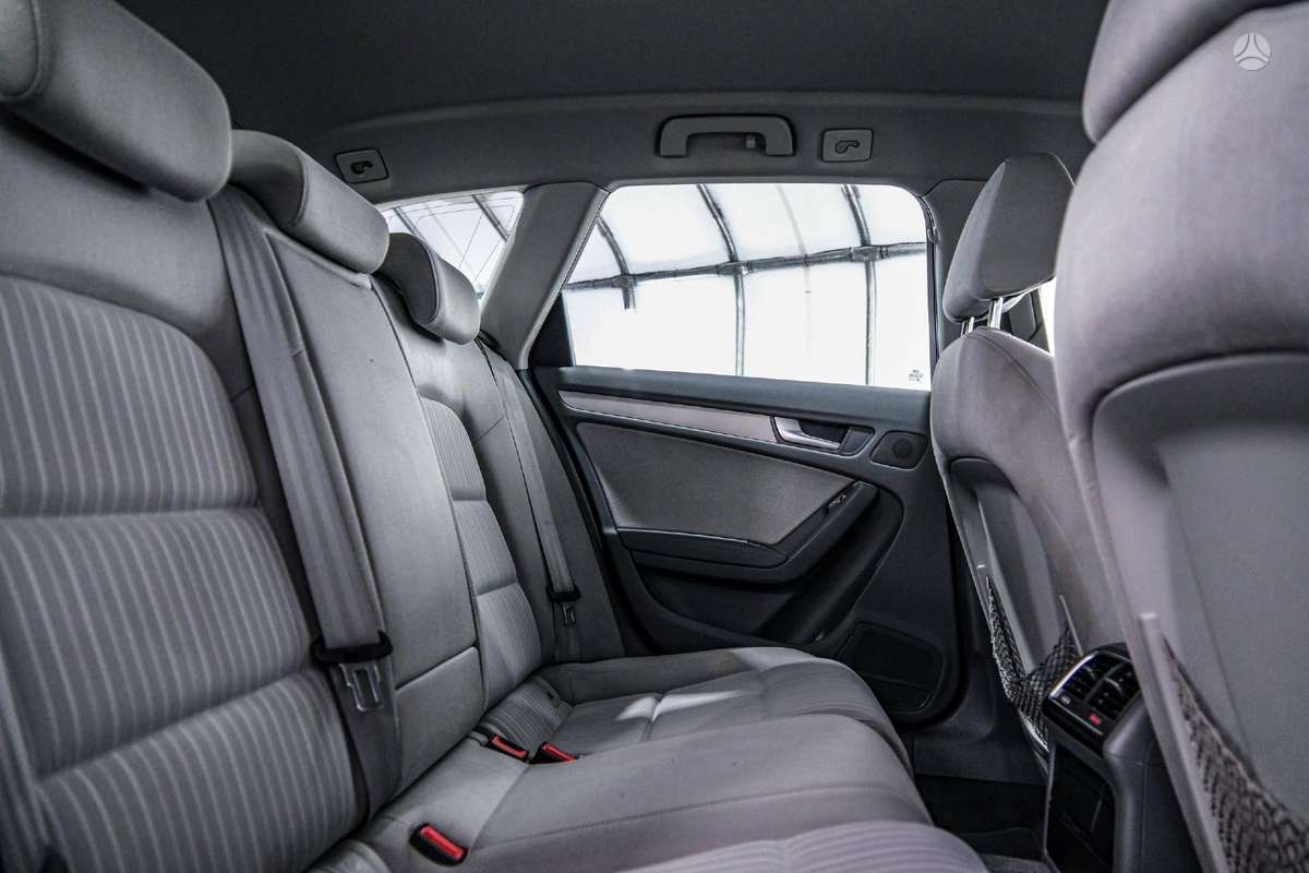 Audi A4, 2.0 l., Универсал