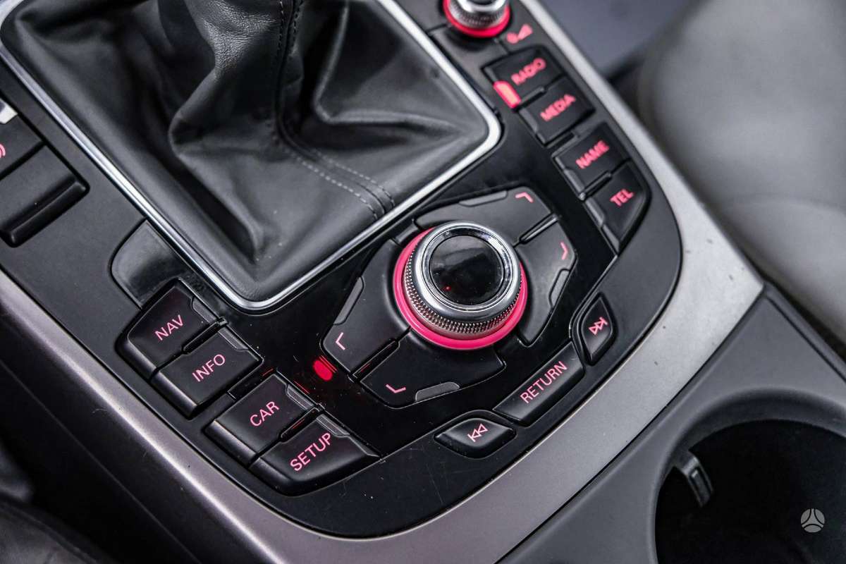 Audi A4, 2.0 l., Универсал