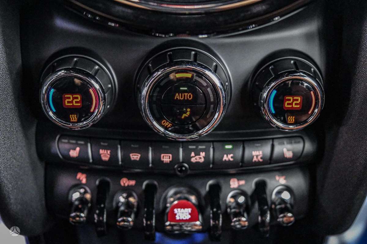 Mini Cooper, 1.6 l., coupe