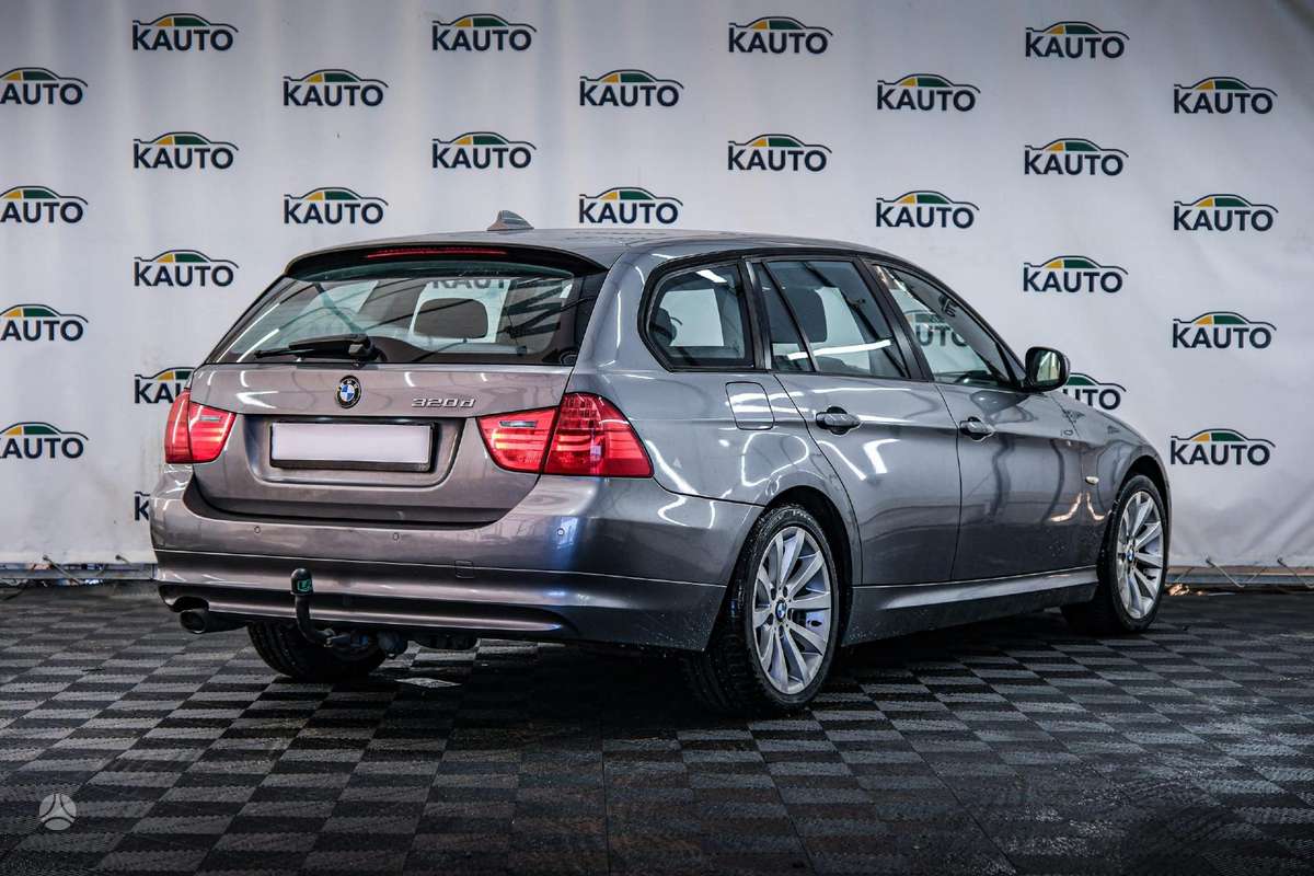 BMW 320, 2.0 l., Универсал