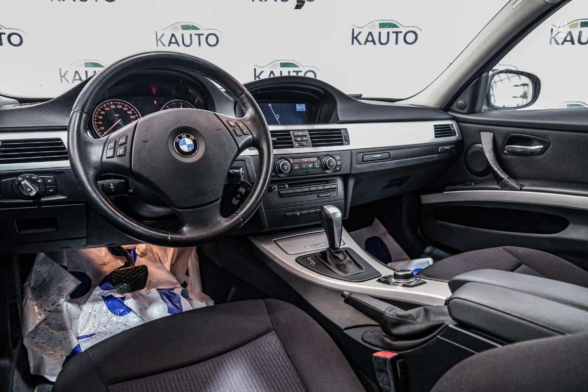 BMW 320, 2.0 l., Универсал