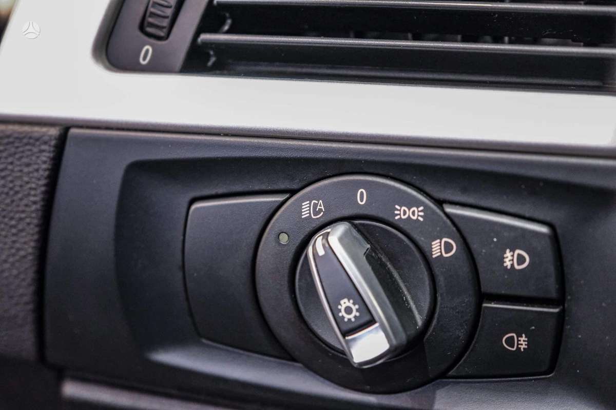 BMW 320, 2.0 l., Универсал