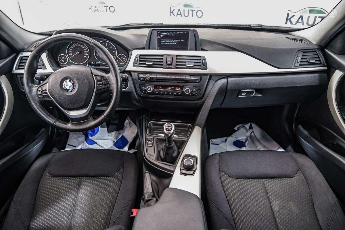 BMW 320, 2.0 l., universalas