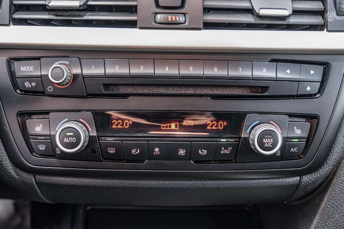 BMW 320, 2.0 l., universalas