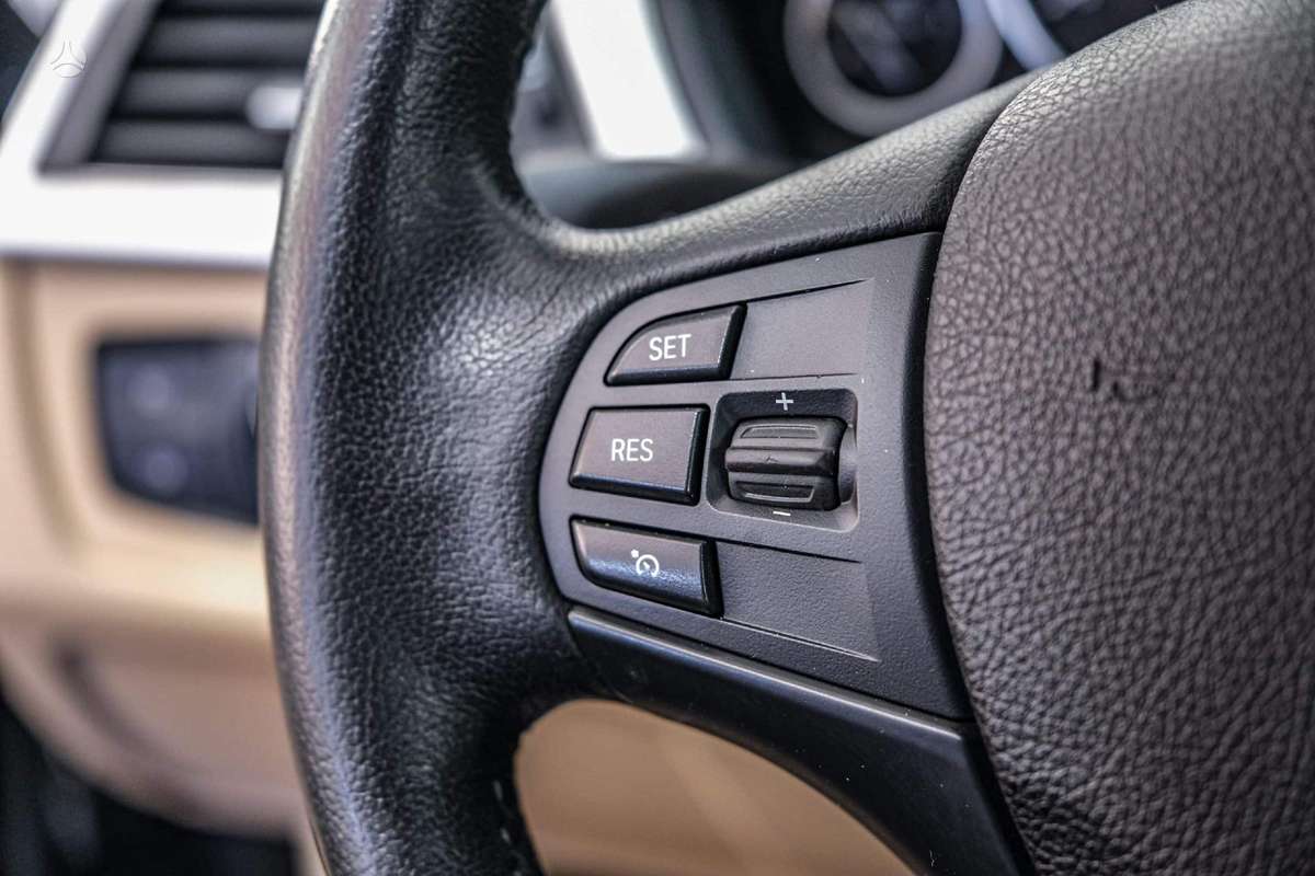 BMW 320, 2.0 l., Универсал