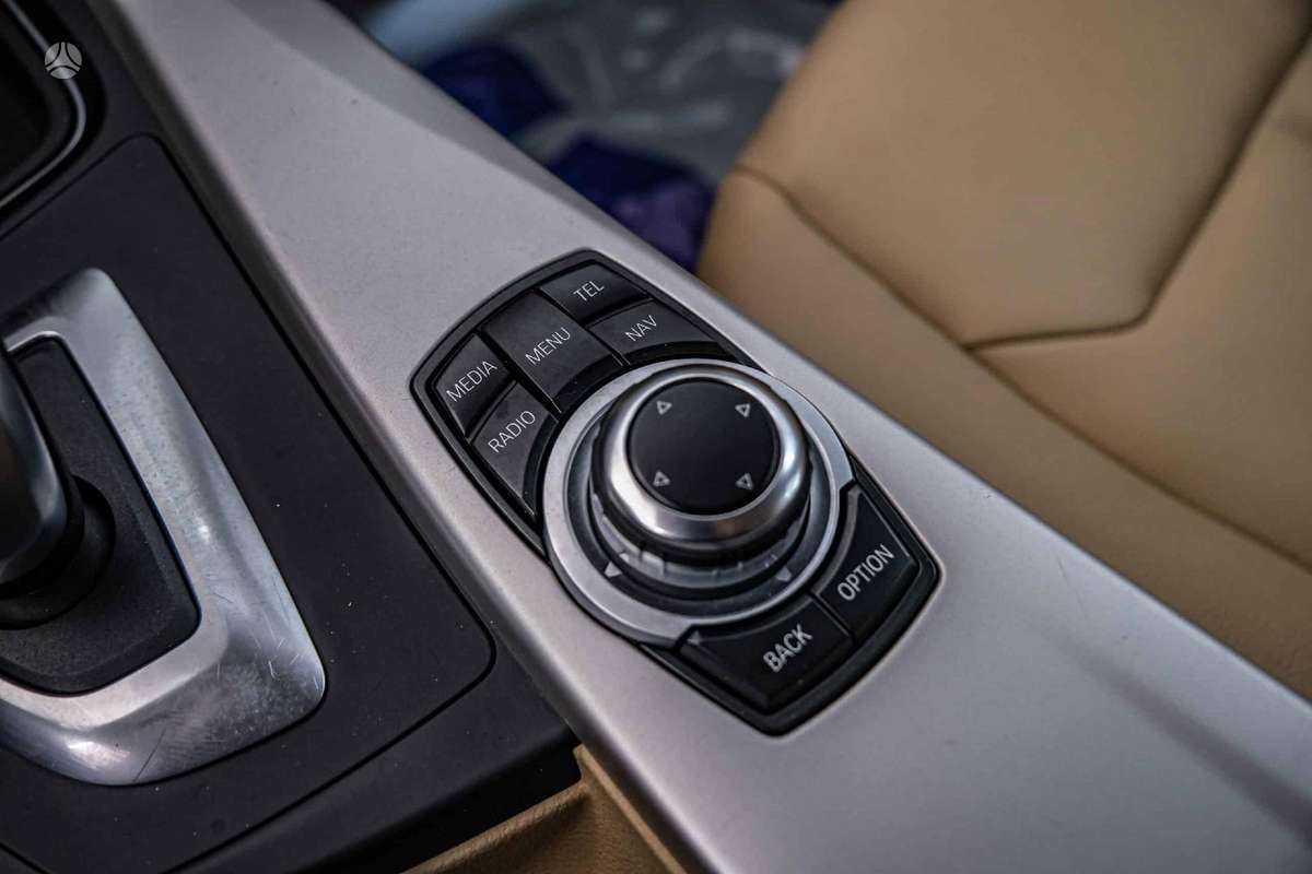 BMW 320, 2.0 l., Универсал
