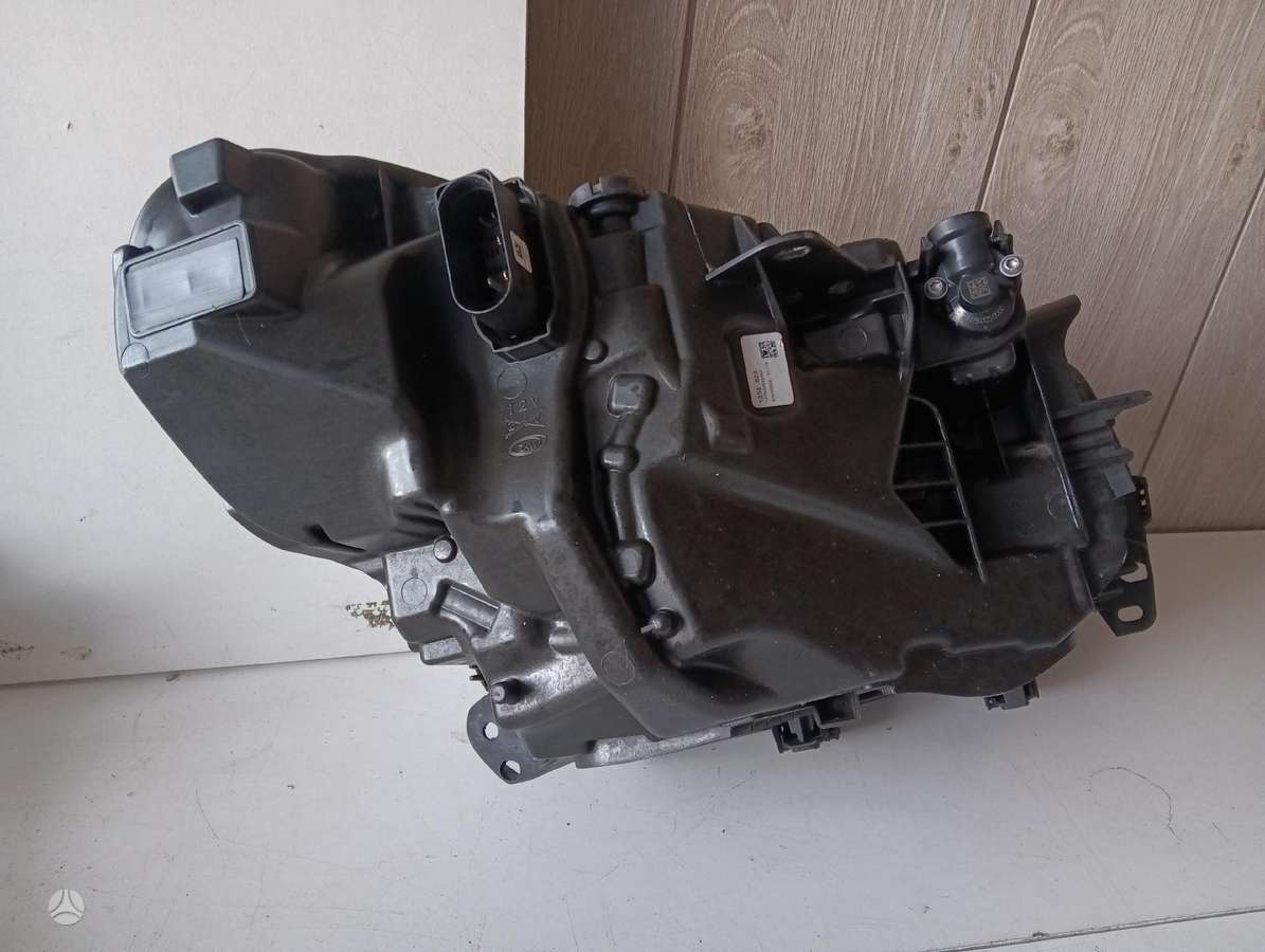 Volvo XC40 body parts