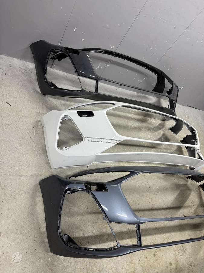Audi A5 Naujauses modelis s line ir paprasti modeliai