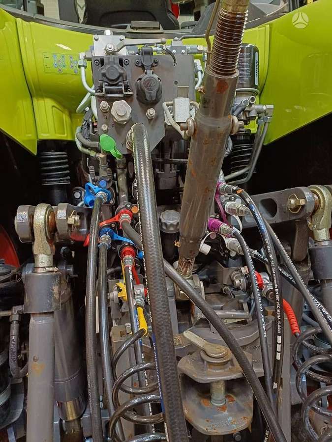 Claas Axion 850 Cmatic, тракторы