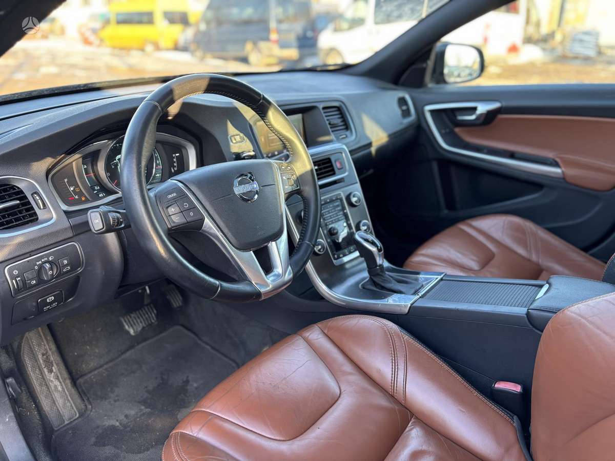 Volvo V60 - 8