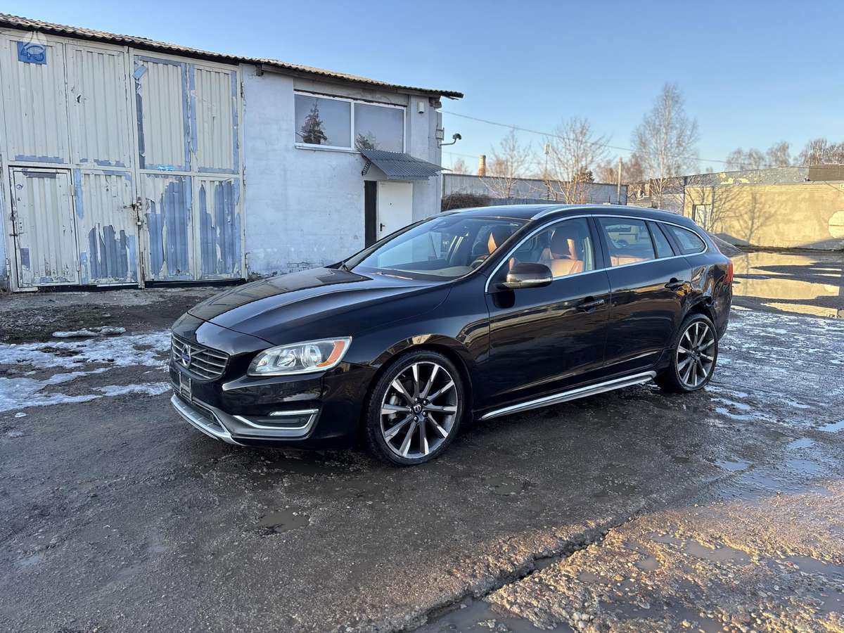 Volvo V60 - 1