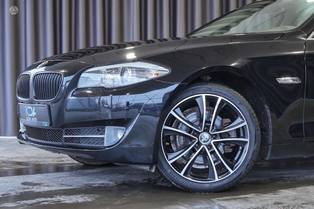 BMW 520, 2.0 l., Универсал