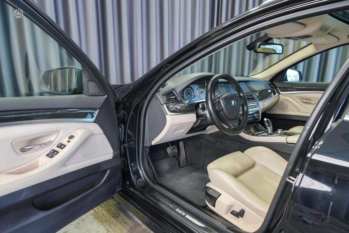 BMW 520, 2.0 l., Универсал