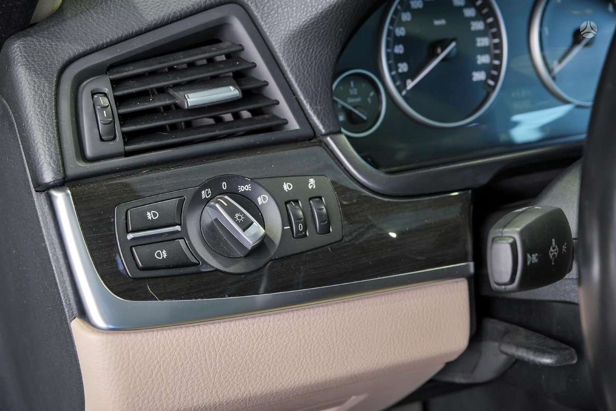 BMW 520, 2.0 l., Универсал
