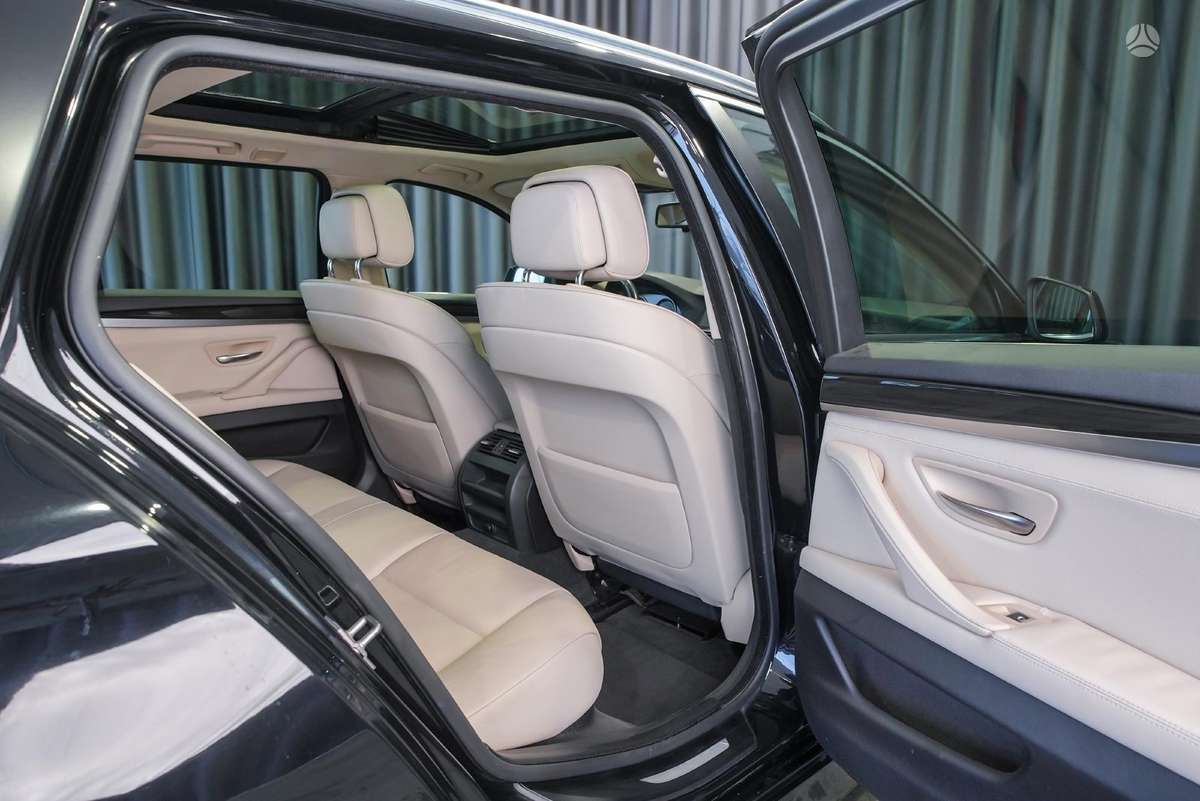 BMW 520, 2.0 l., Универсал