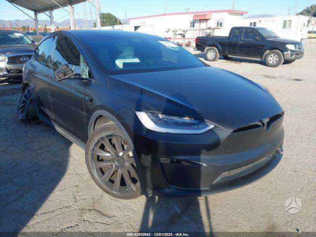 Tesla Model X, 100 kWh, off-road / crossover