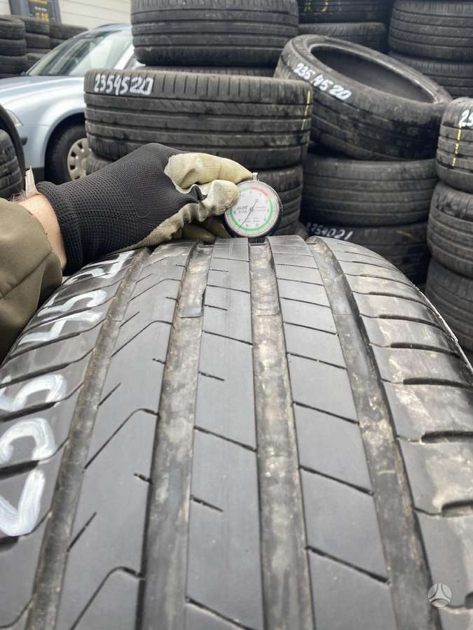 Pirelli Scorpion, summer 255/45 R20
