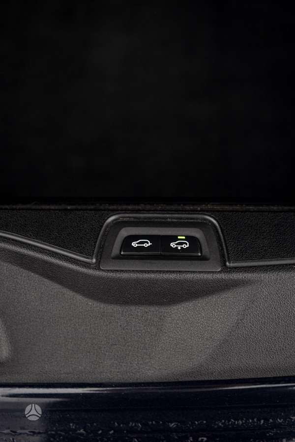 BMW X5, 3.0 l., Пикап