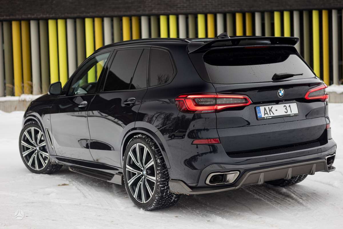 BMW X5, 3.0 l., Пикап