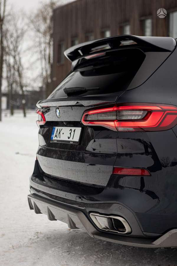 BMW X5, 3.0 l., Пикап