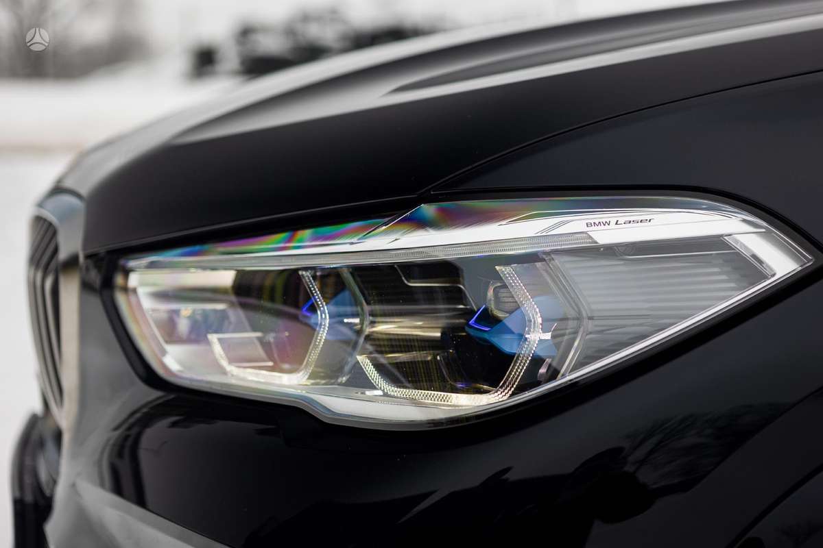 BMW X5, 3.0 l., Пикап