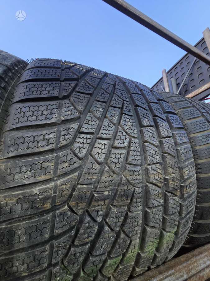 Pirelli, зимние 335/30 R18