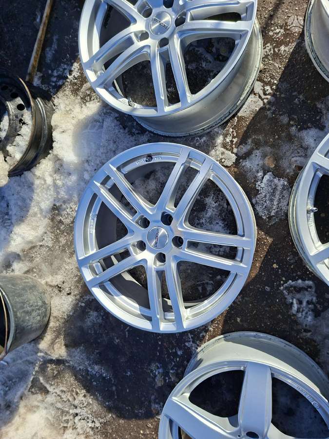 Dezent, light alloy, R19