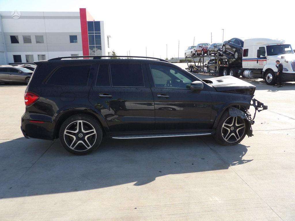 Mercedes-Benz GLS550 по частям